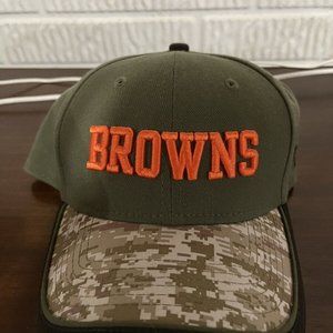 New Era 39Thirty NFL Cleveland Browns Salute To Service Camp Hat Sz Small-Medium